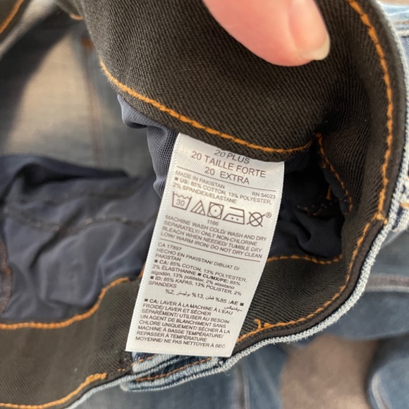 Old navy rockstar jeans - Picture 9 of 12